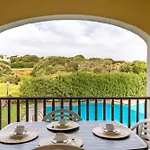 Charming Small Shared Pool Sleeps V4in * Punta de su Torrione